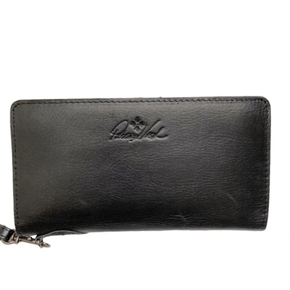 Patricia bash black leather wristlet clutch bag